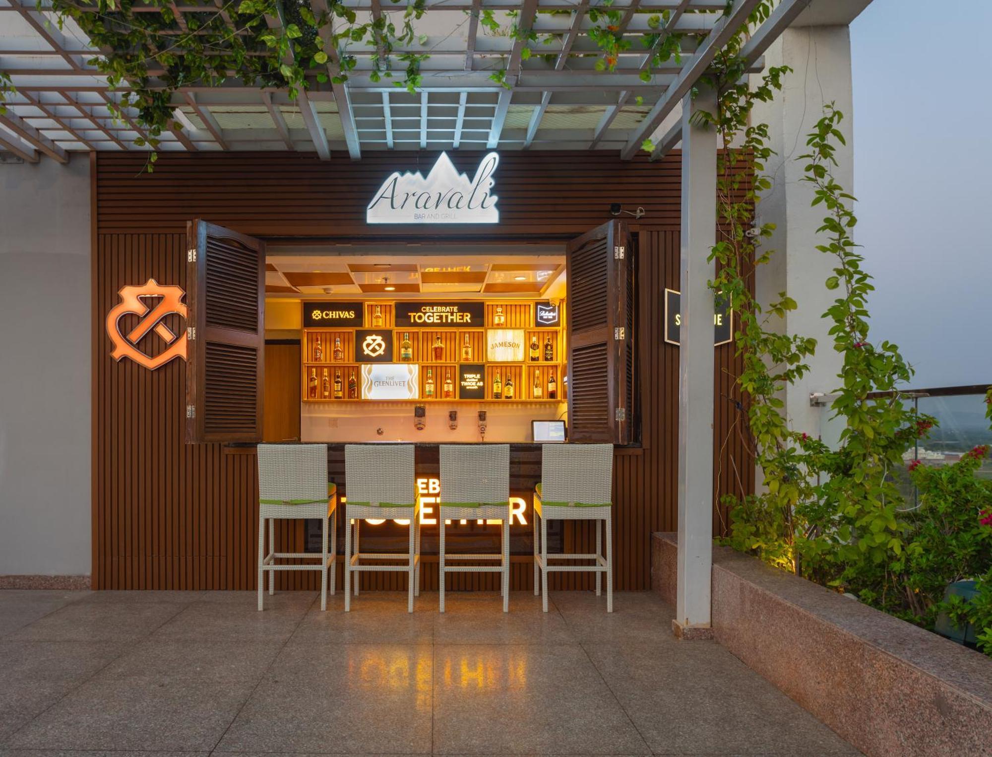 Doubletree By Hilton Jaipur Amer Eksteriør bilde