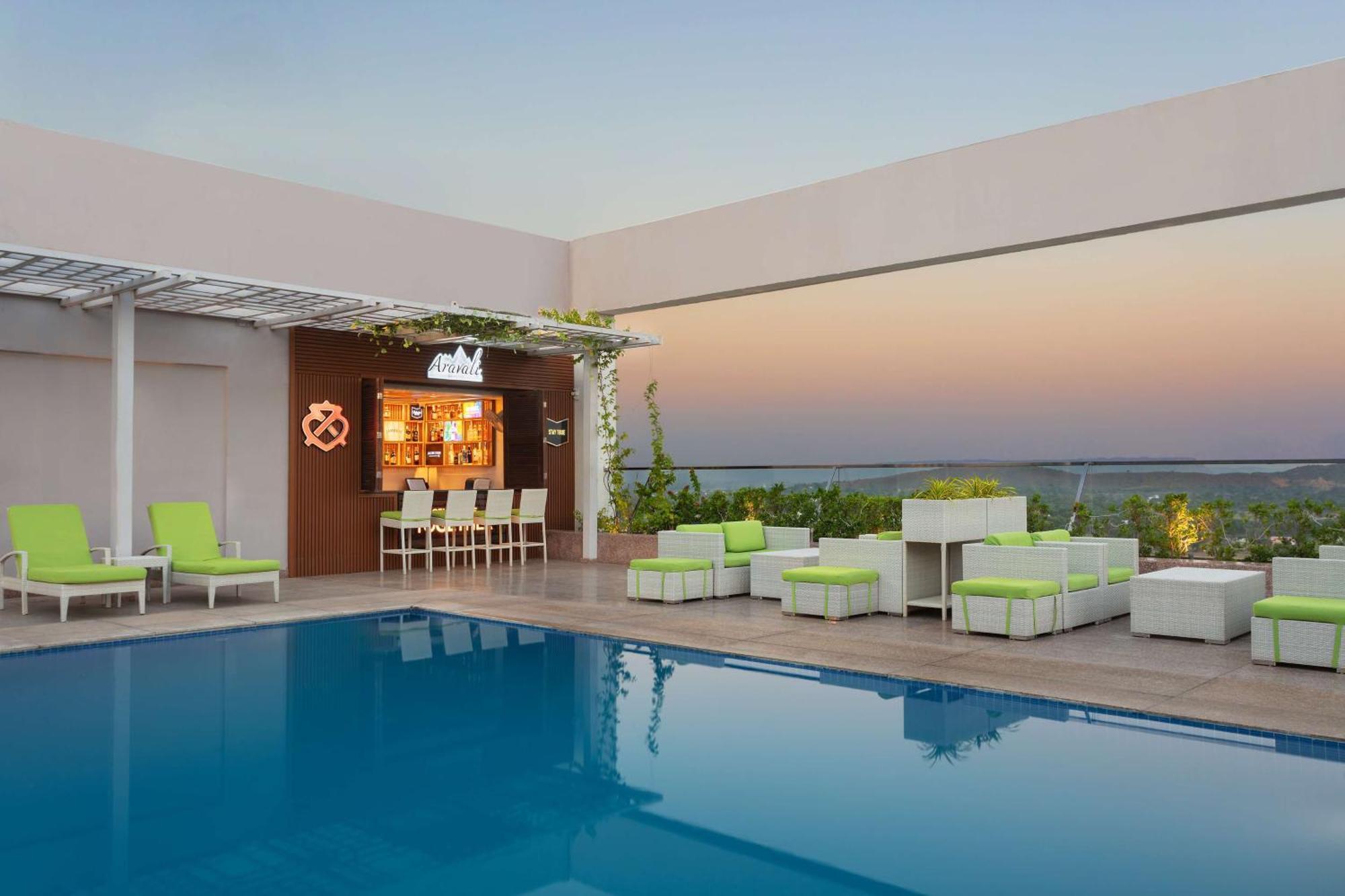 Doubletree By Hilton Jaipur Amer Eksteriør bilde