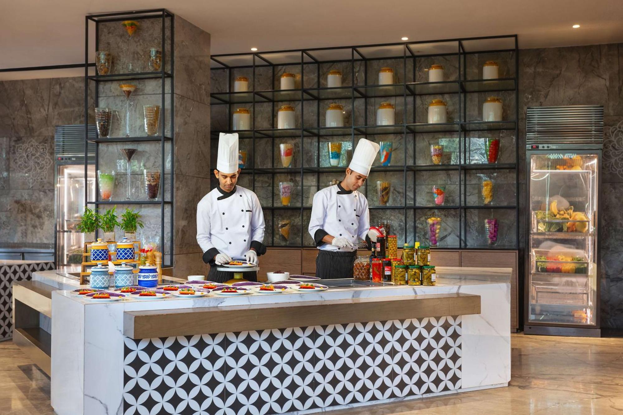 Doubletree By Hilton Jaipur Amer Eksteriør bilde